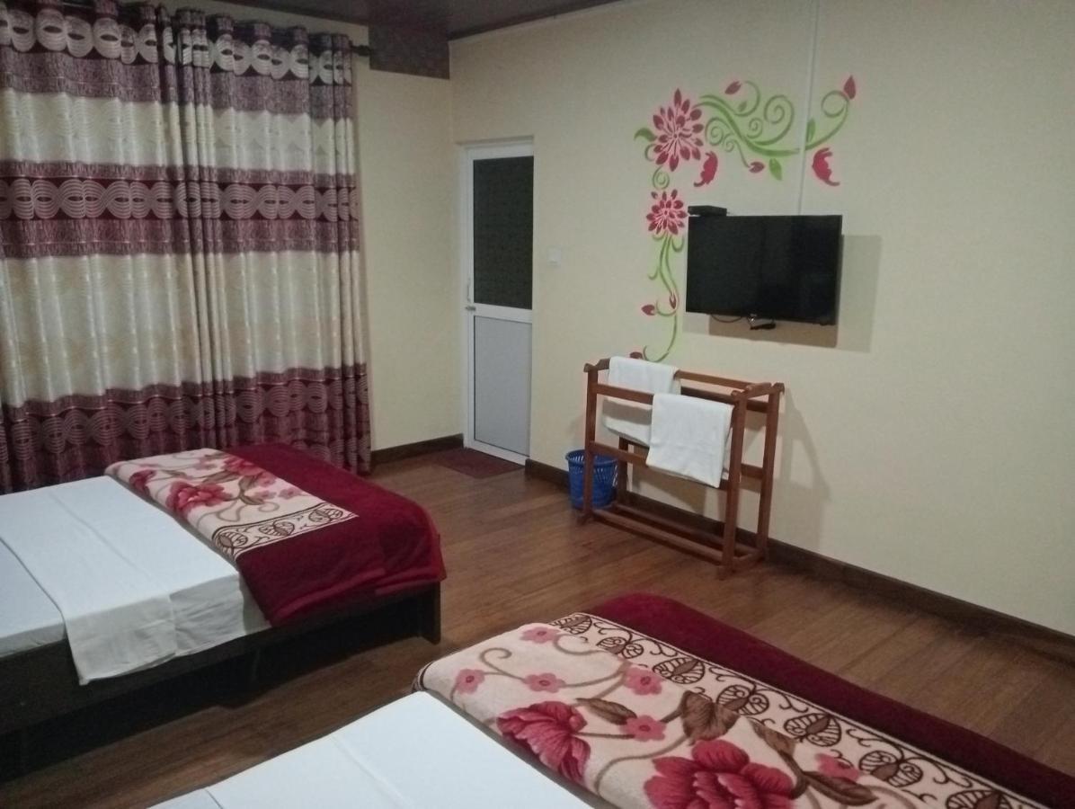 Thuvaraga Inn Nuwara Eliya Luaran gambar